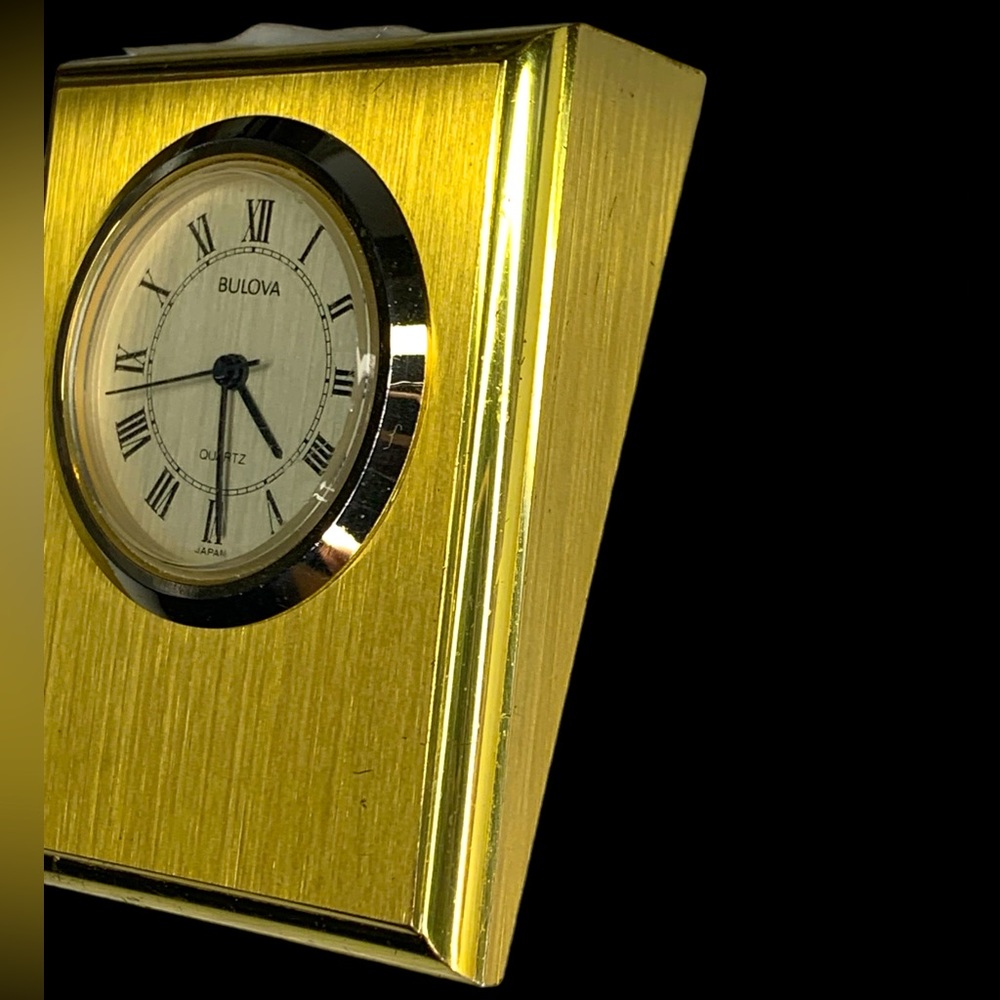 VINTAGE BULOVA QUARTZ Desk Clock Solid Brass - Picture 4 of 9